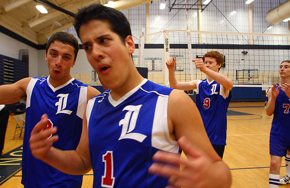 110609_ET_ABO_VOLLEY_2