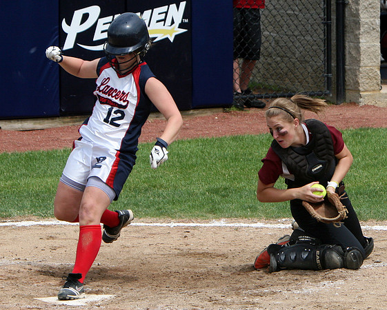 110609_ET_ABO_SOFTBALL_1